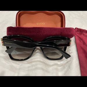 EUC Authentic Gucci Sunglasses